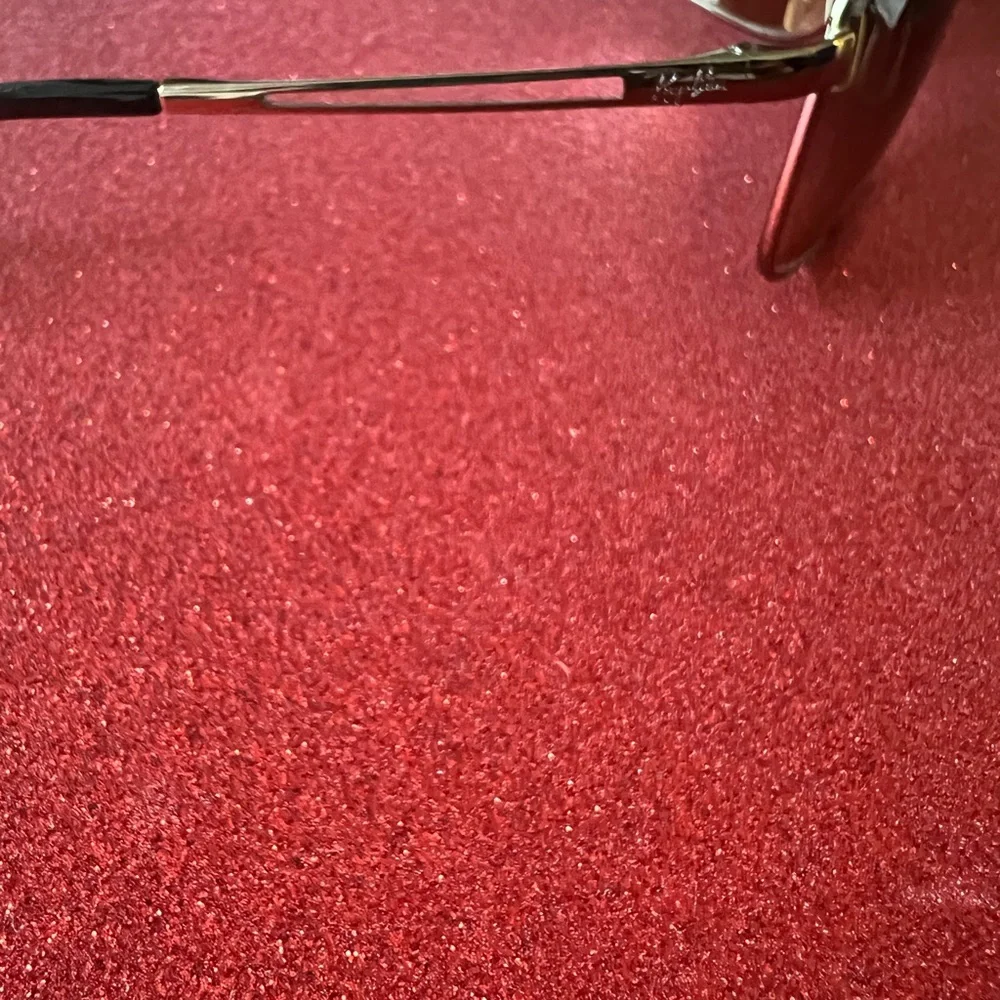 Ray-Ban Sunglasses 😎 - Picture 5 of 7